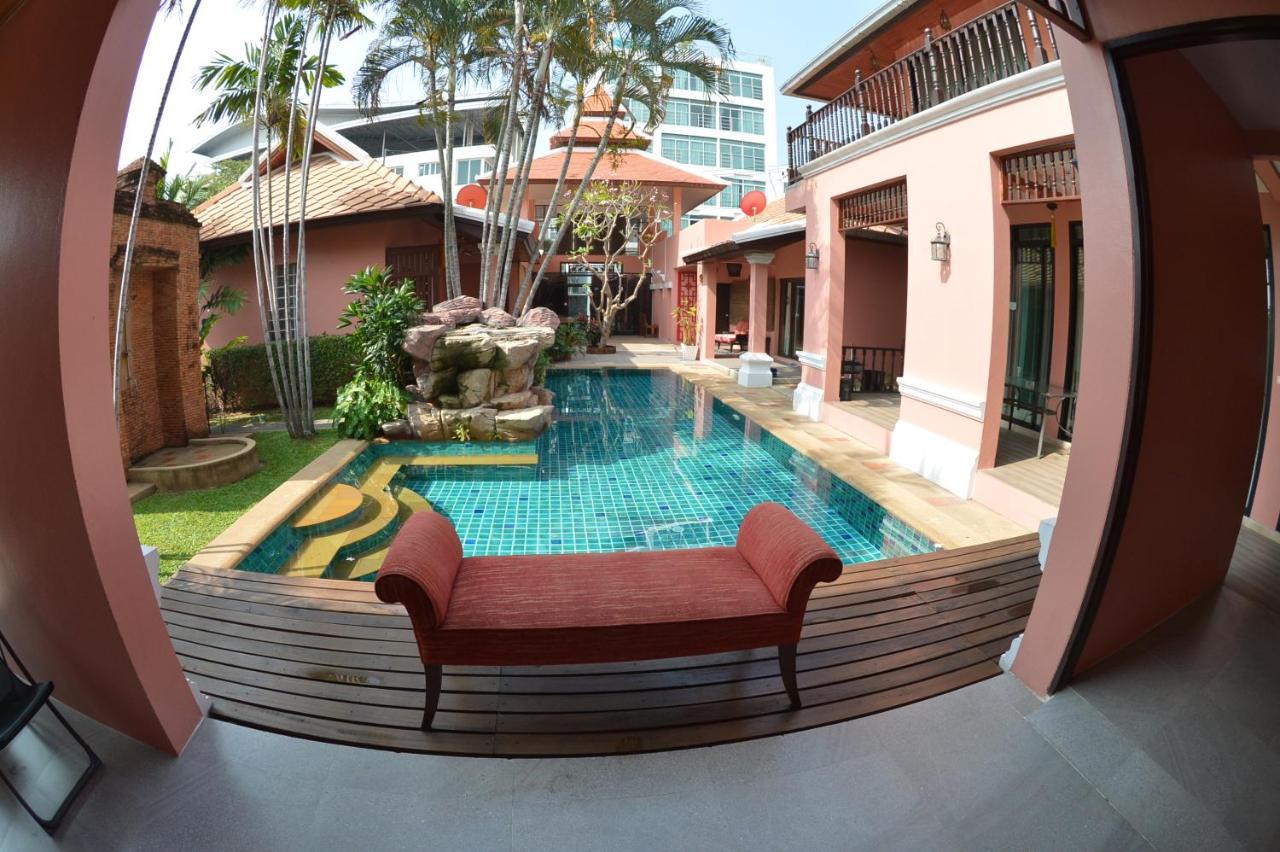 พระตำหนักวิลล่า 10 ห้องนอน พร้อมสระว่ายน้ำส่วนตัว Pattaya Exterior photo